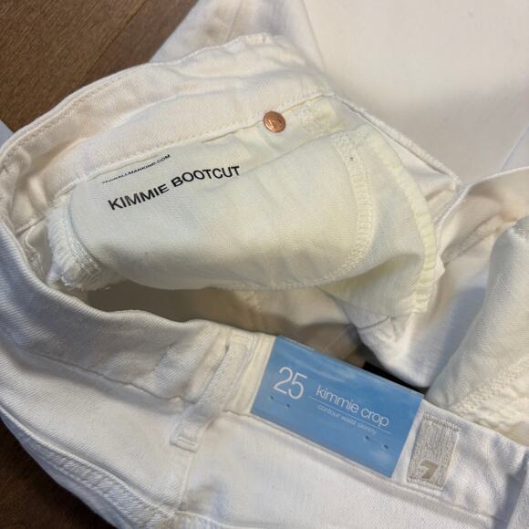 7 For All Mankind Women's White Kimmie Crop Bootcut Jean size 25 NWT - Picture 5 of 9